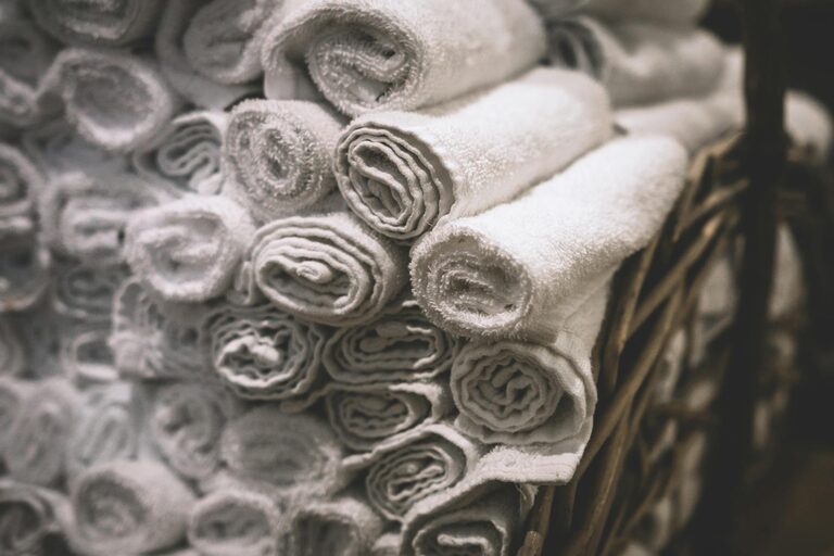 Tips for Keeping Towels Fresh and Fluffy Every Day